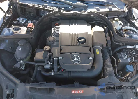 2013 Mercedes-Benz C 250 from USA, damaged, VIN WDDGF4HB0DR254485